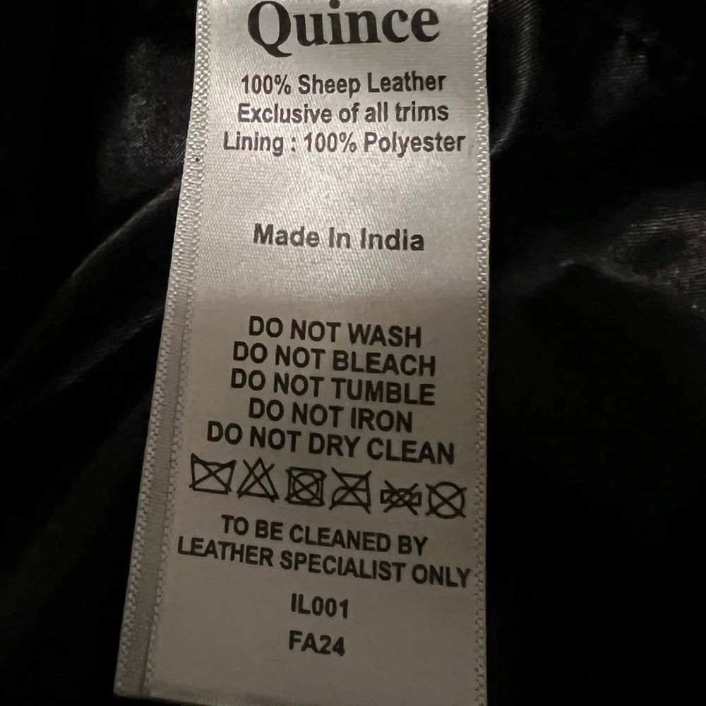 Quince 100% Black Leather Puffer Vest - Picture 8 of 8